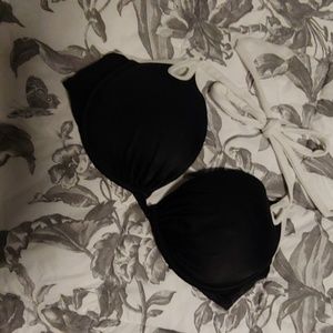 Victoria's Secret Blk&Wht Eyelet Bikini pushup top